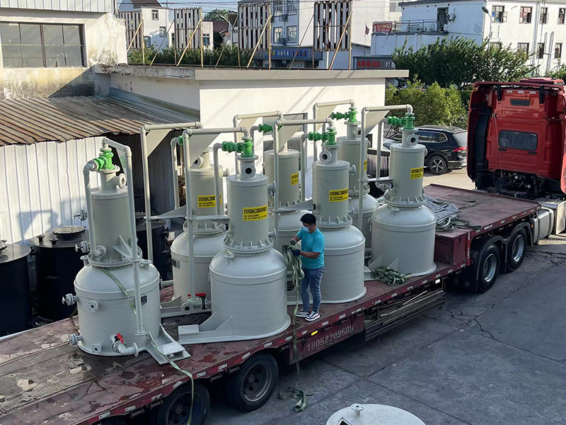 PP立式真空機(jī)組